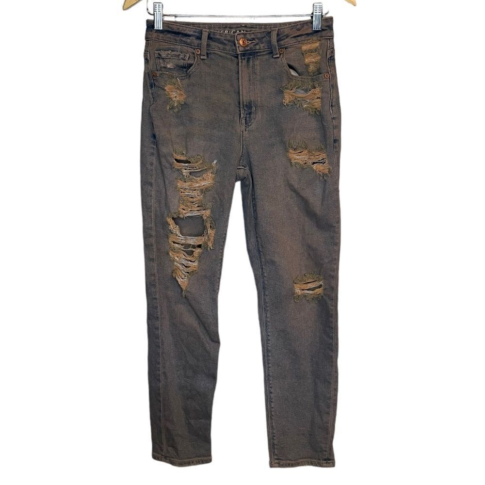 American Eagle Mom Jeans size 2